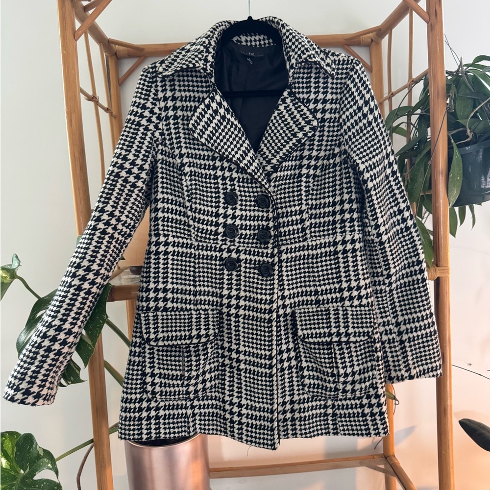 Timeless City Coat – Chic & Versatile